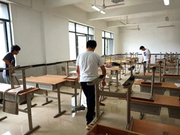 正在上传...