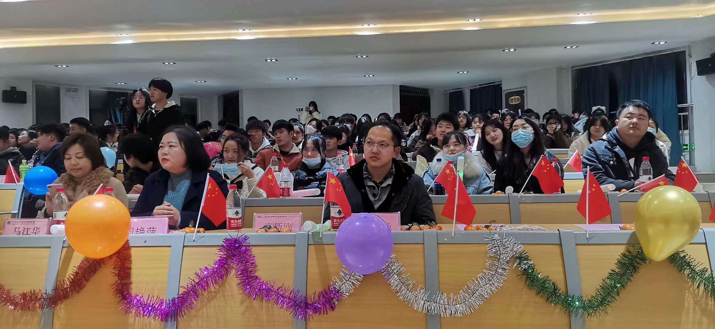 正在上传...