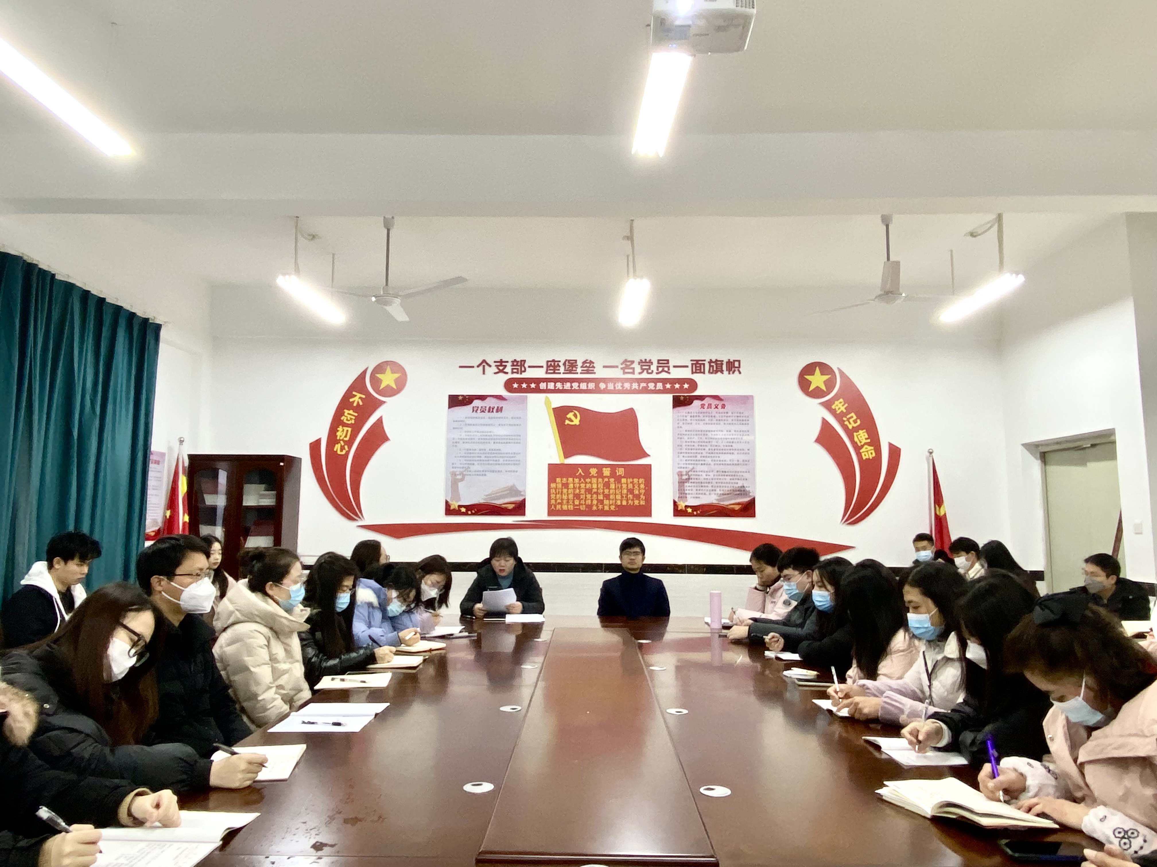 正在上传... 正在上传...