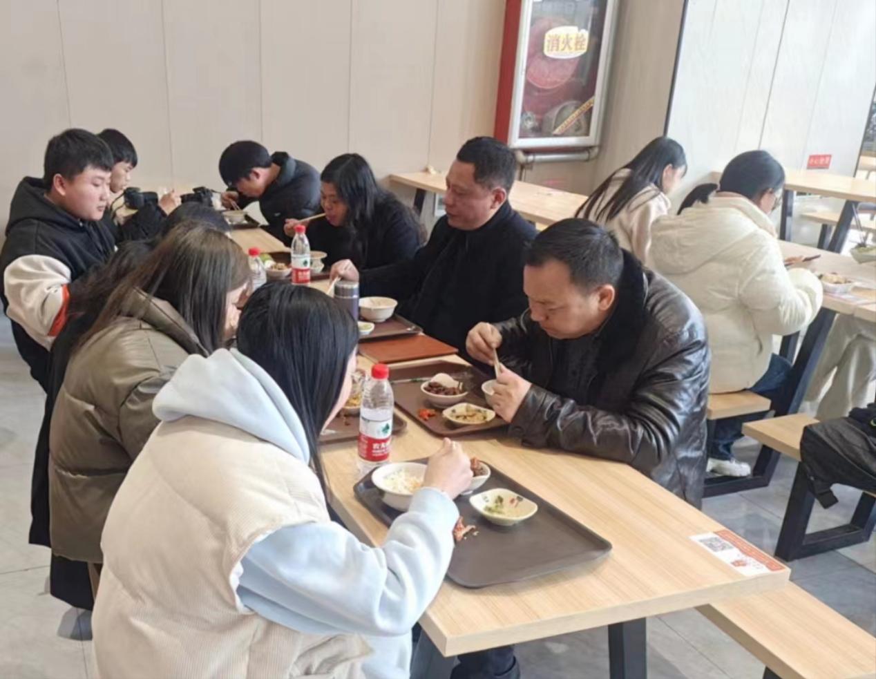 正在上传... 正在上传...