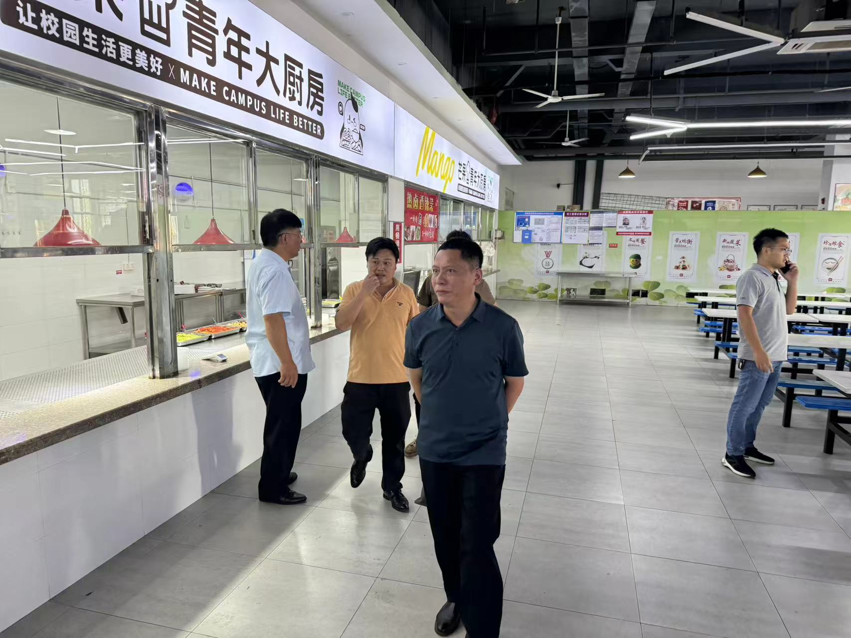 正在上传... 正在上传...