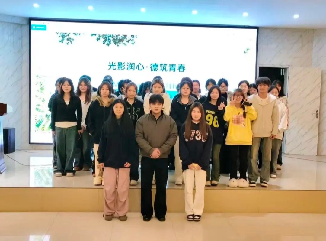 正在上传...