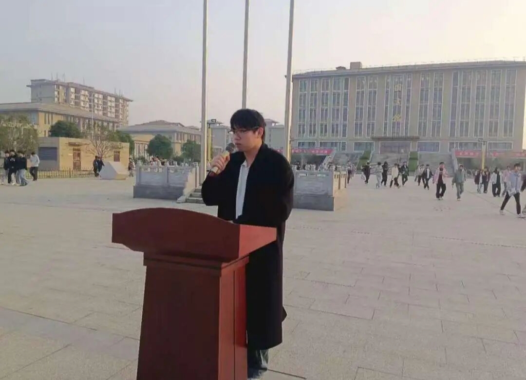正在上传...