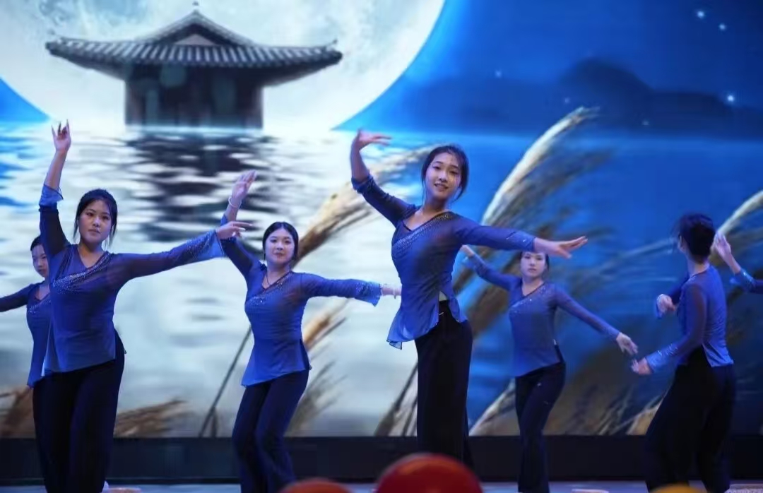 正在上传...