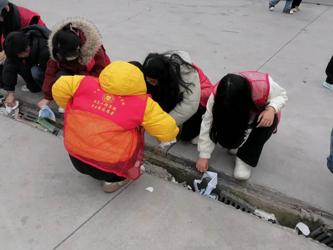 正在上传...